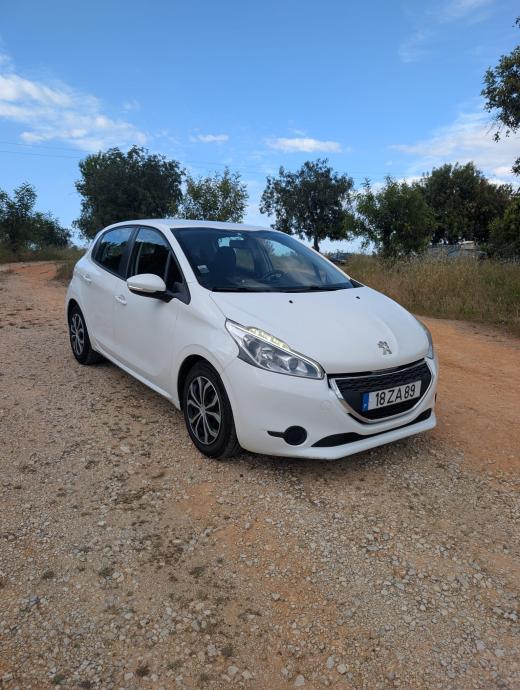 peugeot-208-2014-diesel-1398cc