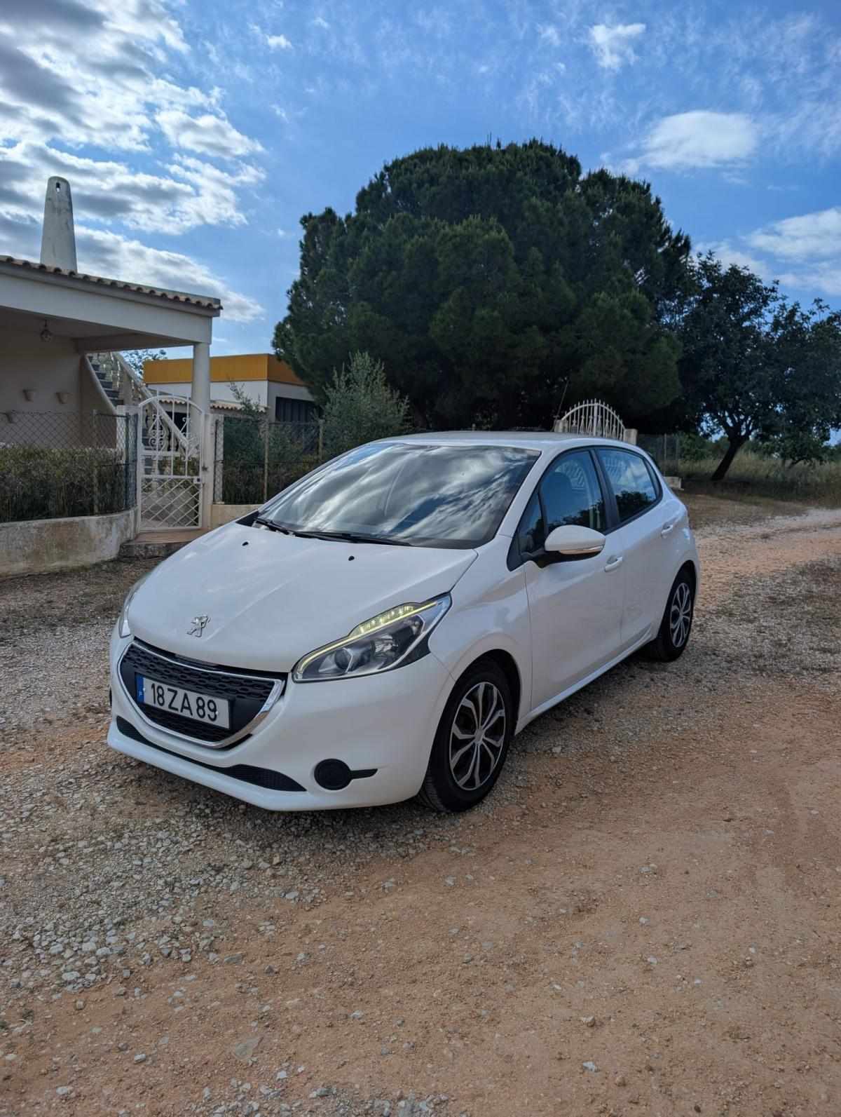 peugeot-208-2014-diesel-1398cc
