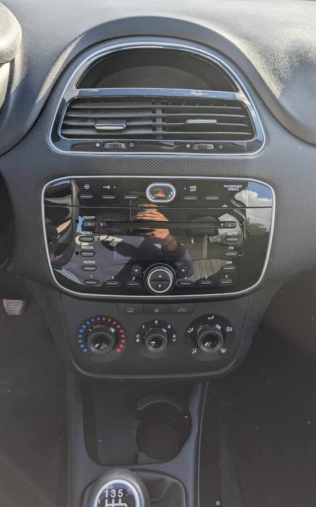 fiat-punto-2018-gasolina-1242cc