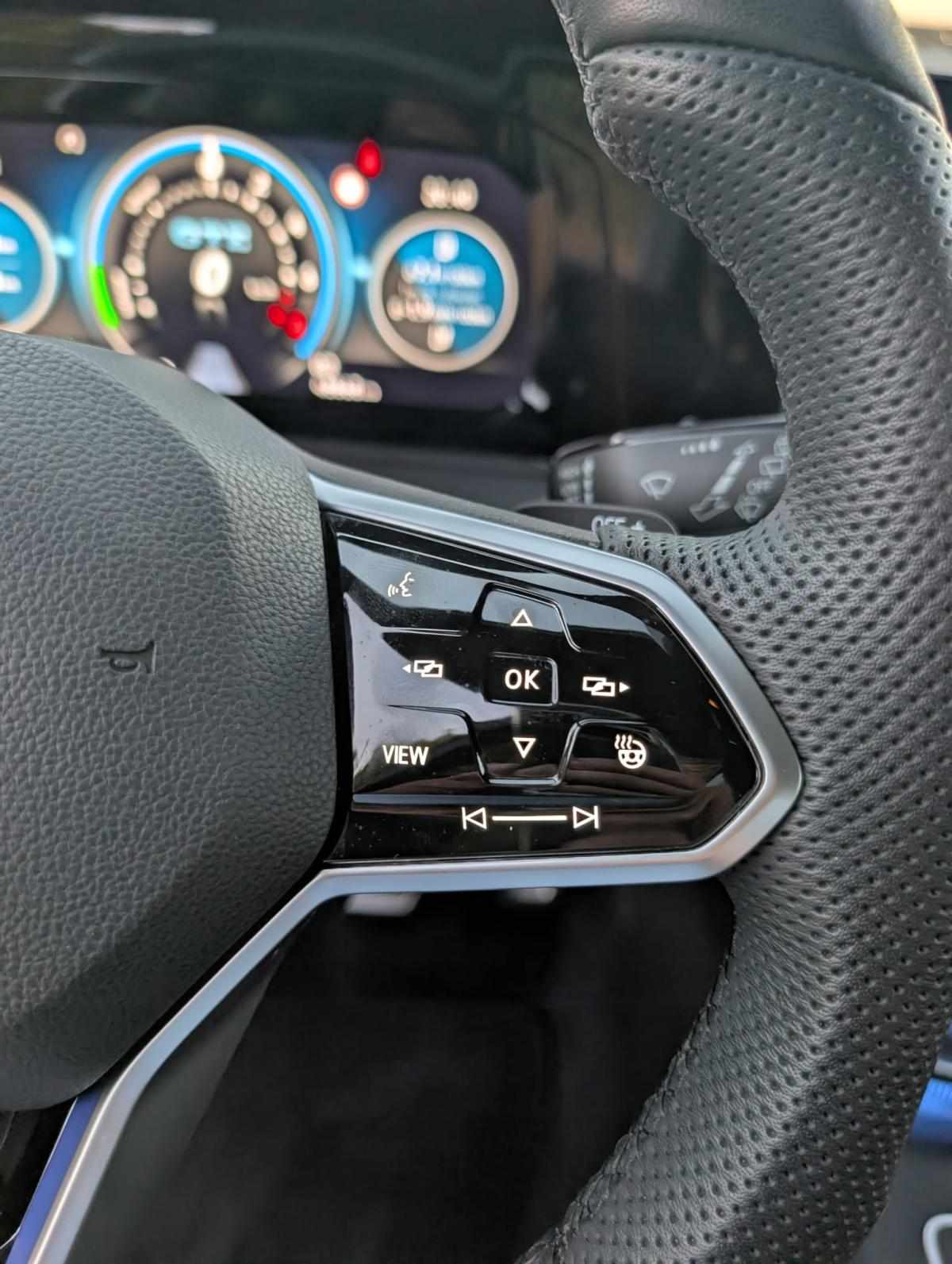volkswagen-golf-2021-hibrido-a-gasolina-1395cc