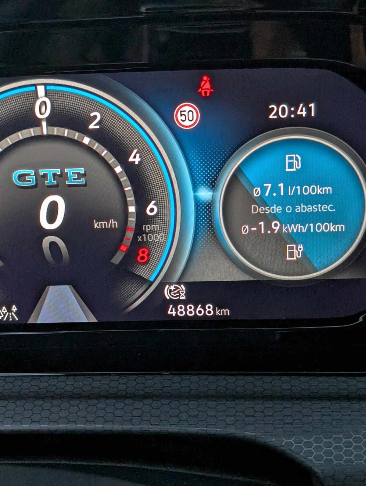 volkswagen-golf-2021-hibrido-a-gasolina-1395cc
