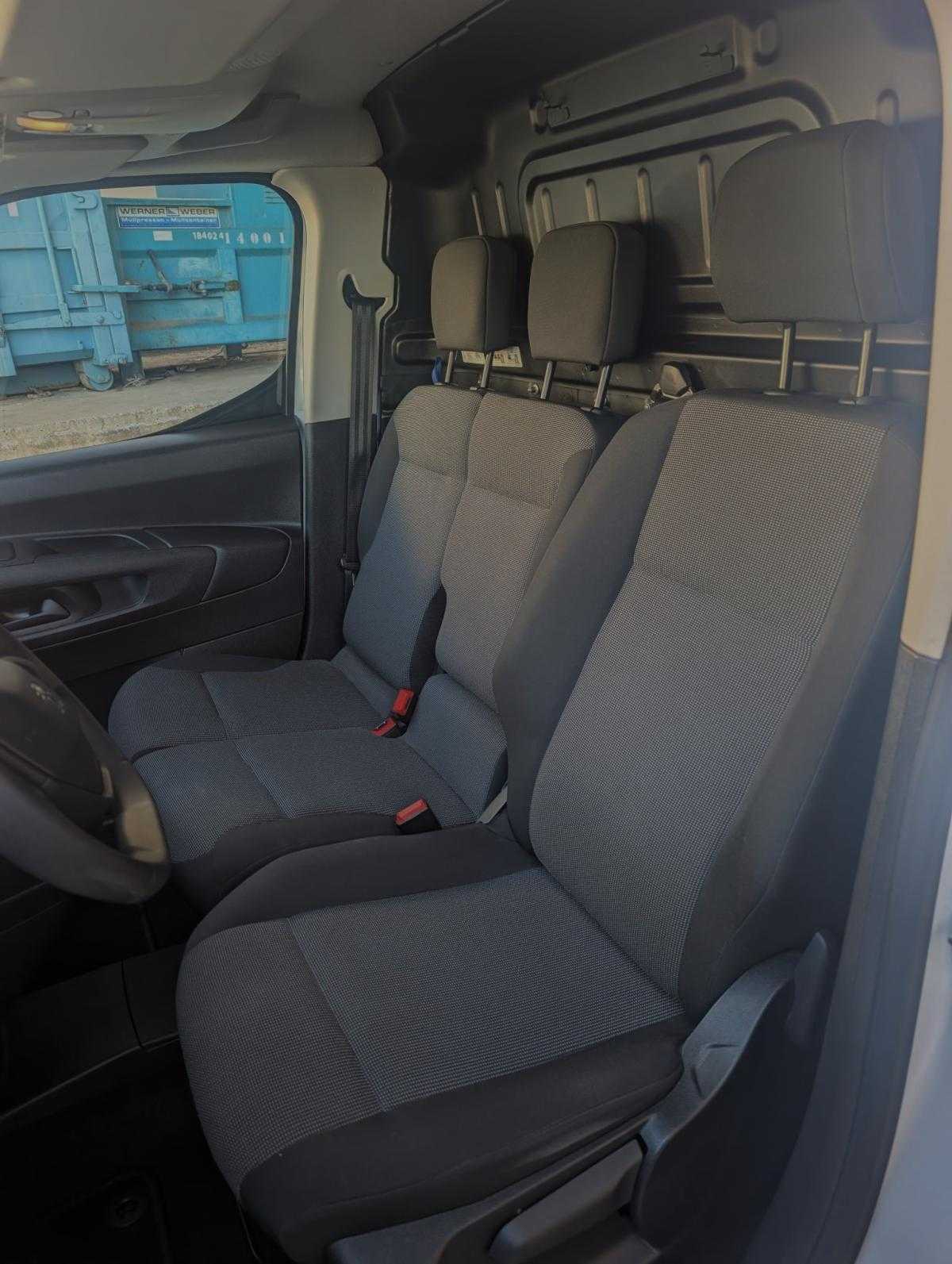 peugeot-partner-2023-diesel-1499cc