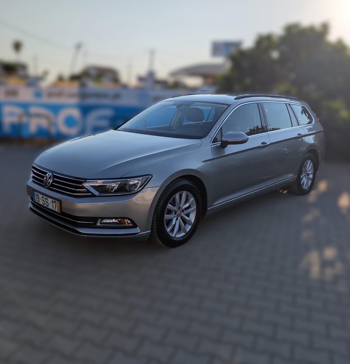 volkswagen-passat-variant-2017-diesel-1598cc