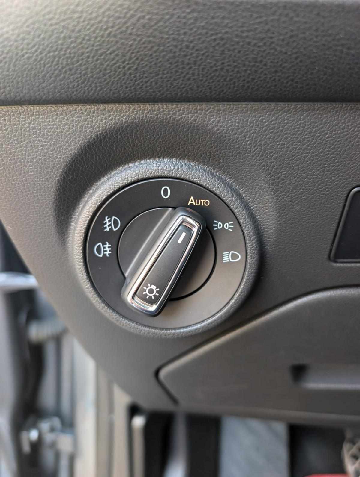 seat-leon-2013-diesel-1968cc