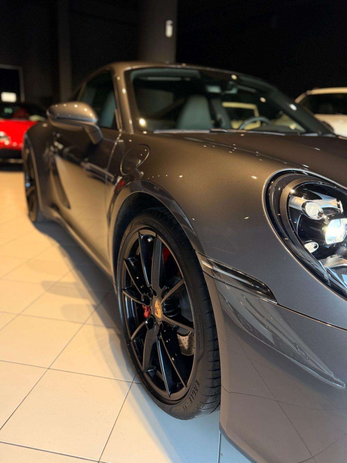 porsche-992-2021-gasolina-2981cc