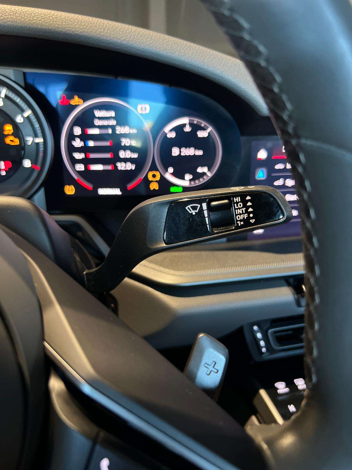 porsche-992-2021-gasolina-2981cc