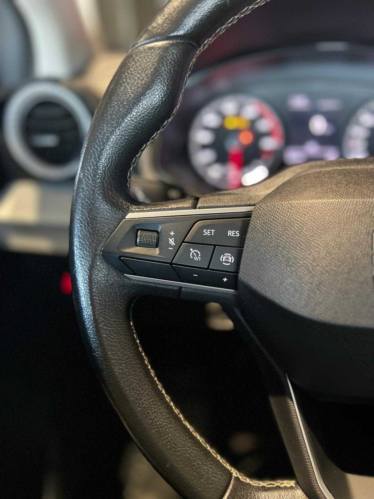 seat-ibiza-2022-gasolina-999cc