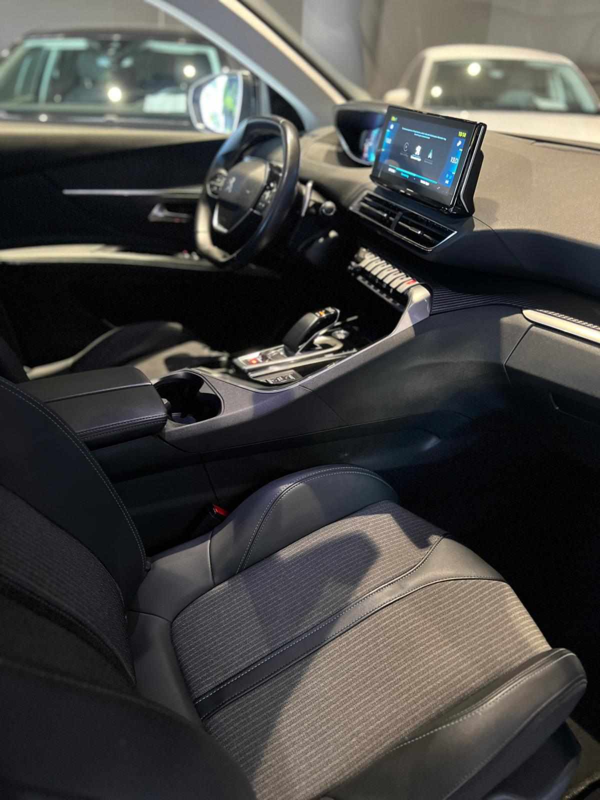 peugeot-3008-2022-hibrido-a-gasolina-1598cc