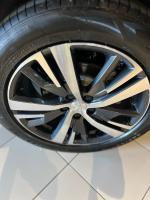 peugeot-3008-2022-hibrido-a-gasolina-1598cc