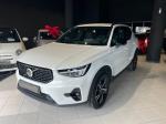 volvo-xc40-2023-gasolina-1477cc