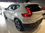 volvo-xc40-2023-gasolina-1477cc