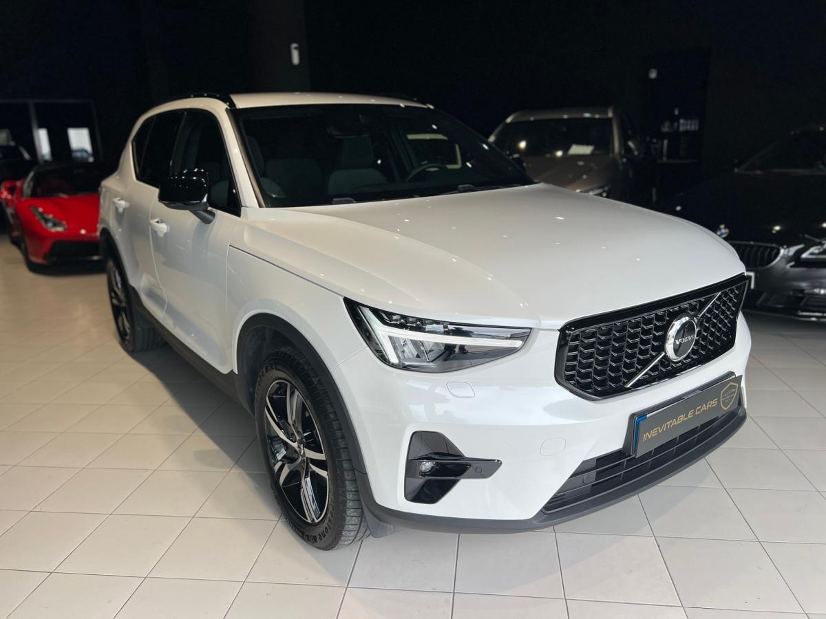 volvo-xc40-2023-gasolina-1477cc