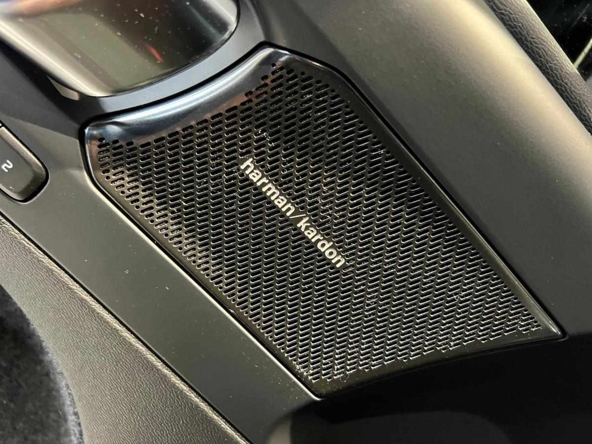 volvo-xc40-2023-gasolina-1477cc