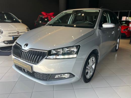 skoda-fabia-2022-gasolina-999cc