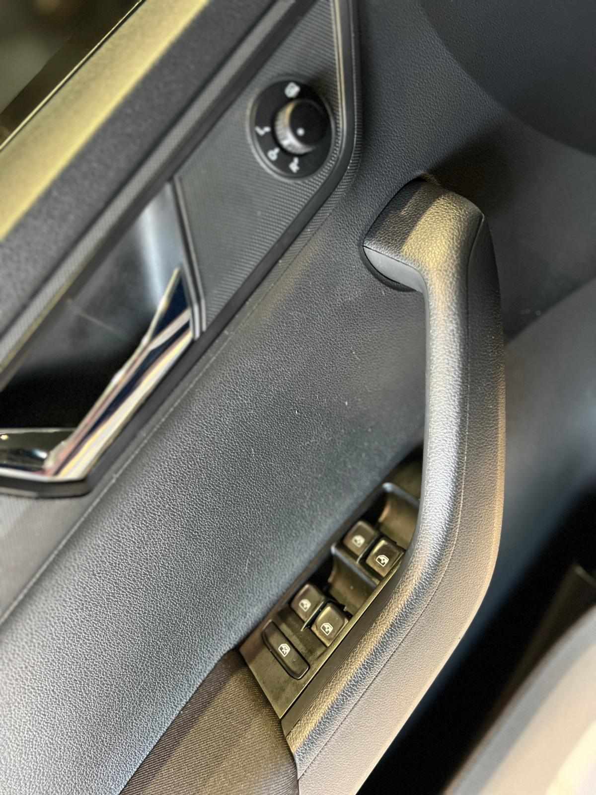 skoda-fabia-2022-gasolina-999cc