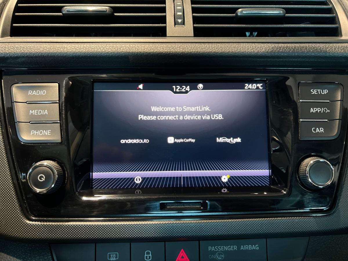 skoda-fabia-2022-gasolina-999cc