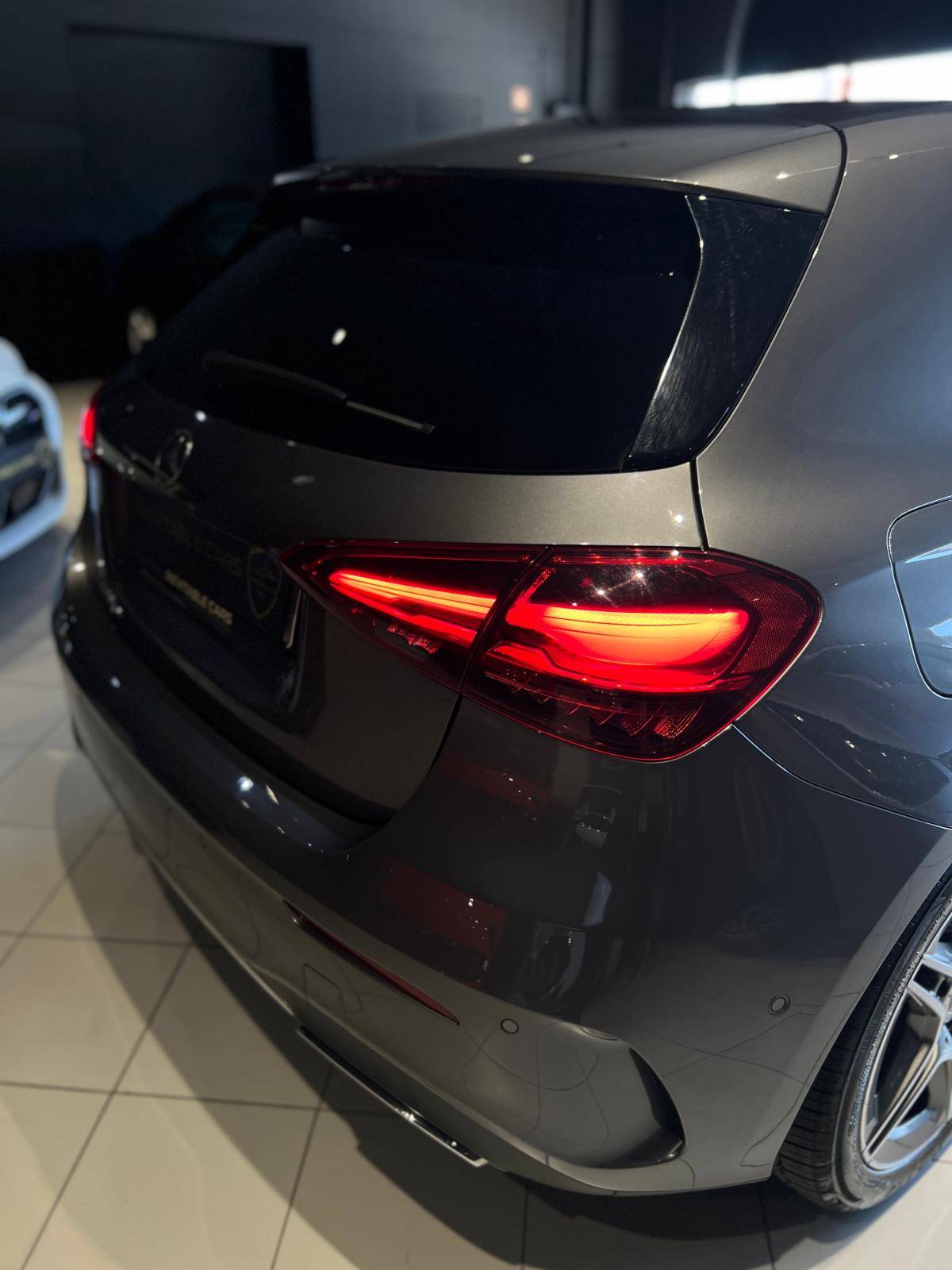 mercedes-benz-classe-a-2023-hibrido-a-gasolina-1332cc