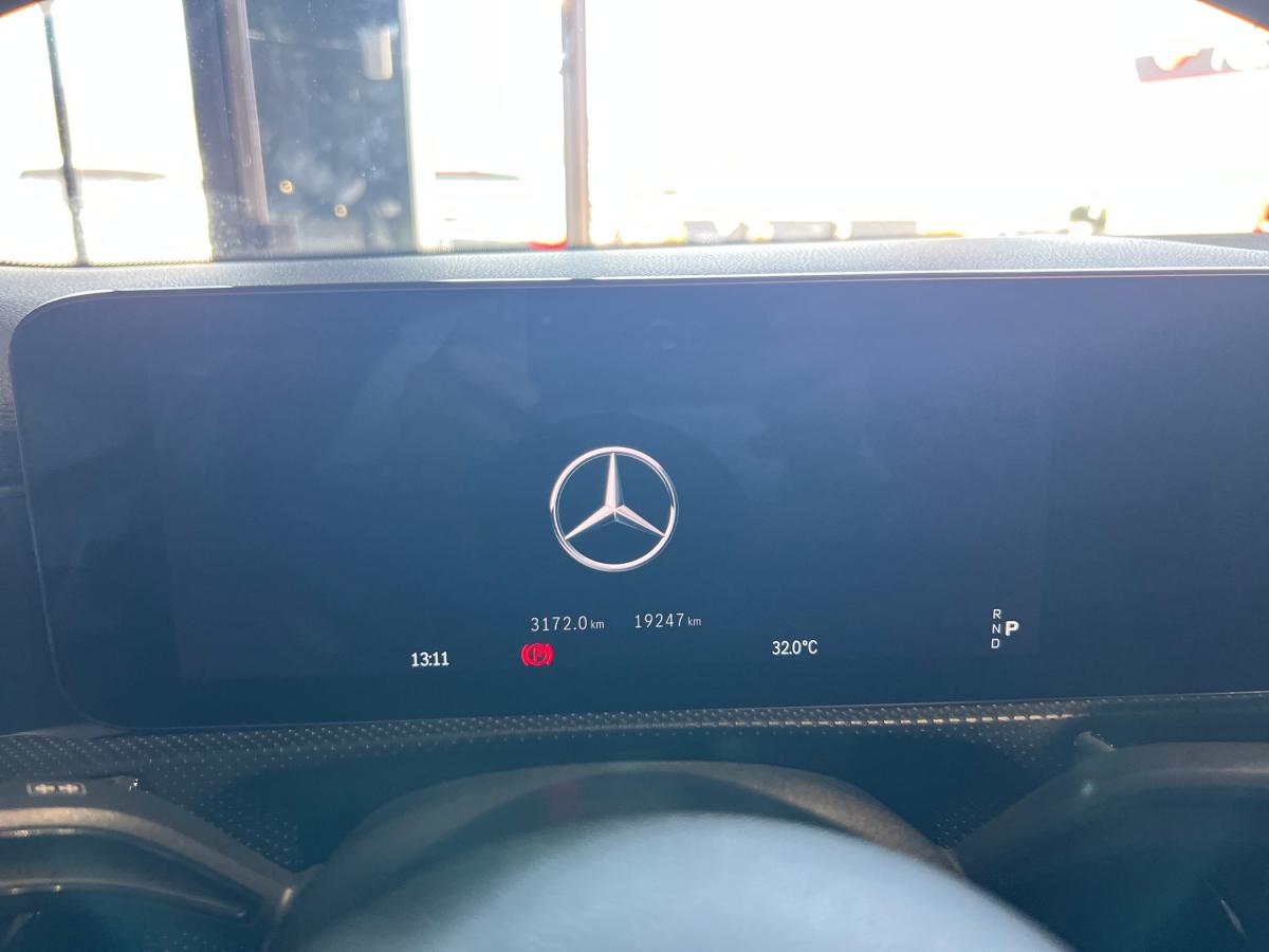 mercedes-benz-classe-a-2023-hibrido-a-gasolina-1332cc