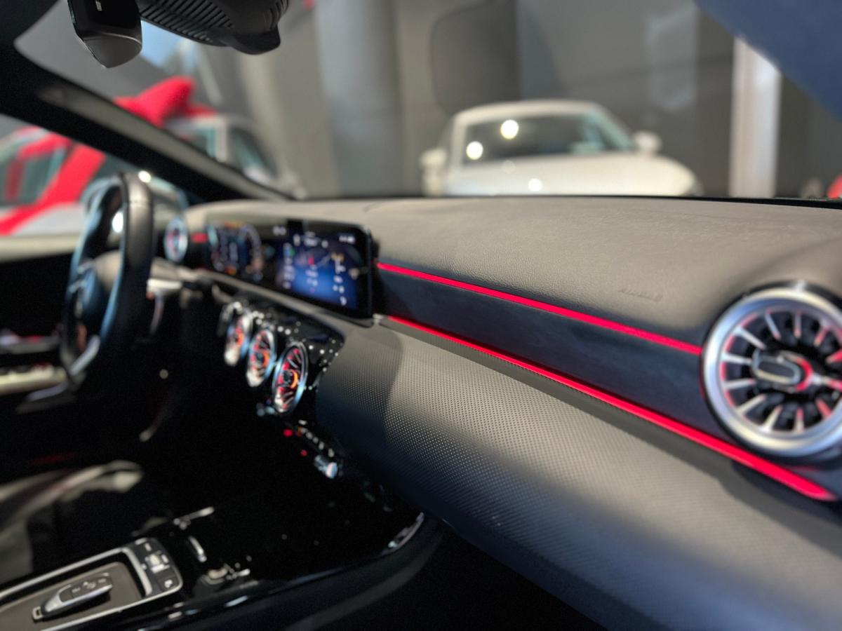 mercedes-benz-classe-a-2023-hibrido-a-gasolina-1332cc