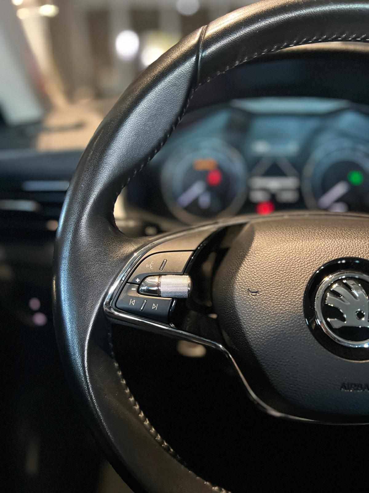 skoda-kamiq-2023-gasolina-999cc