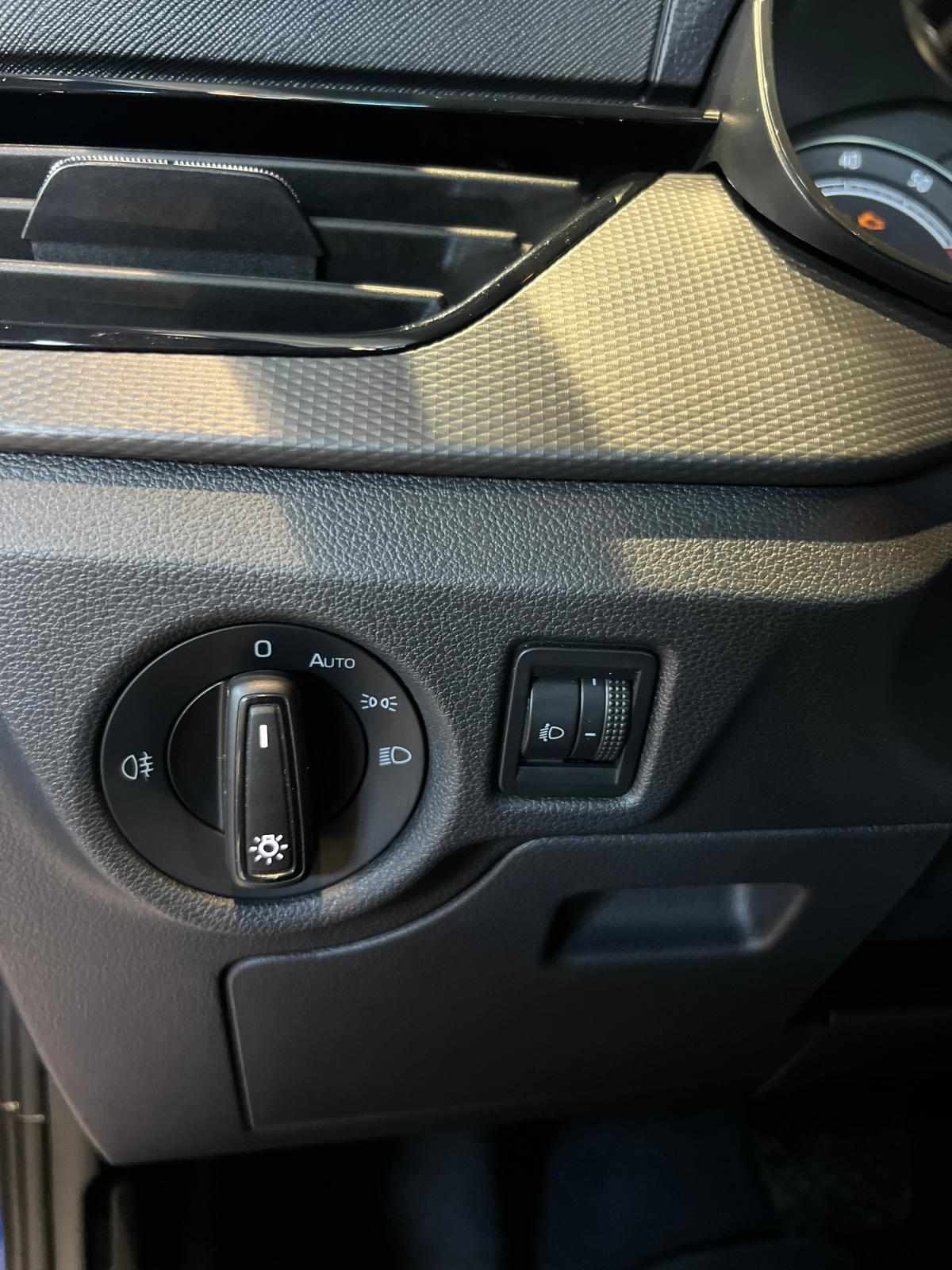 skoda-kamiq-2023-gasolina-999cc