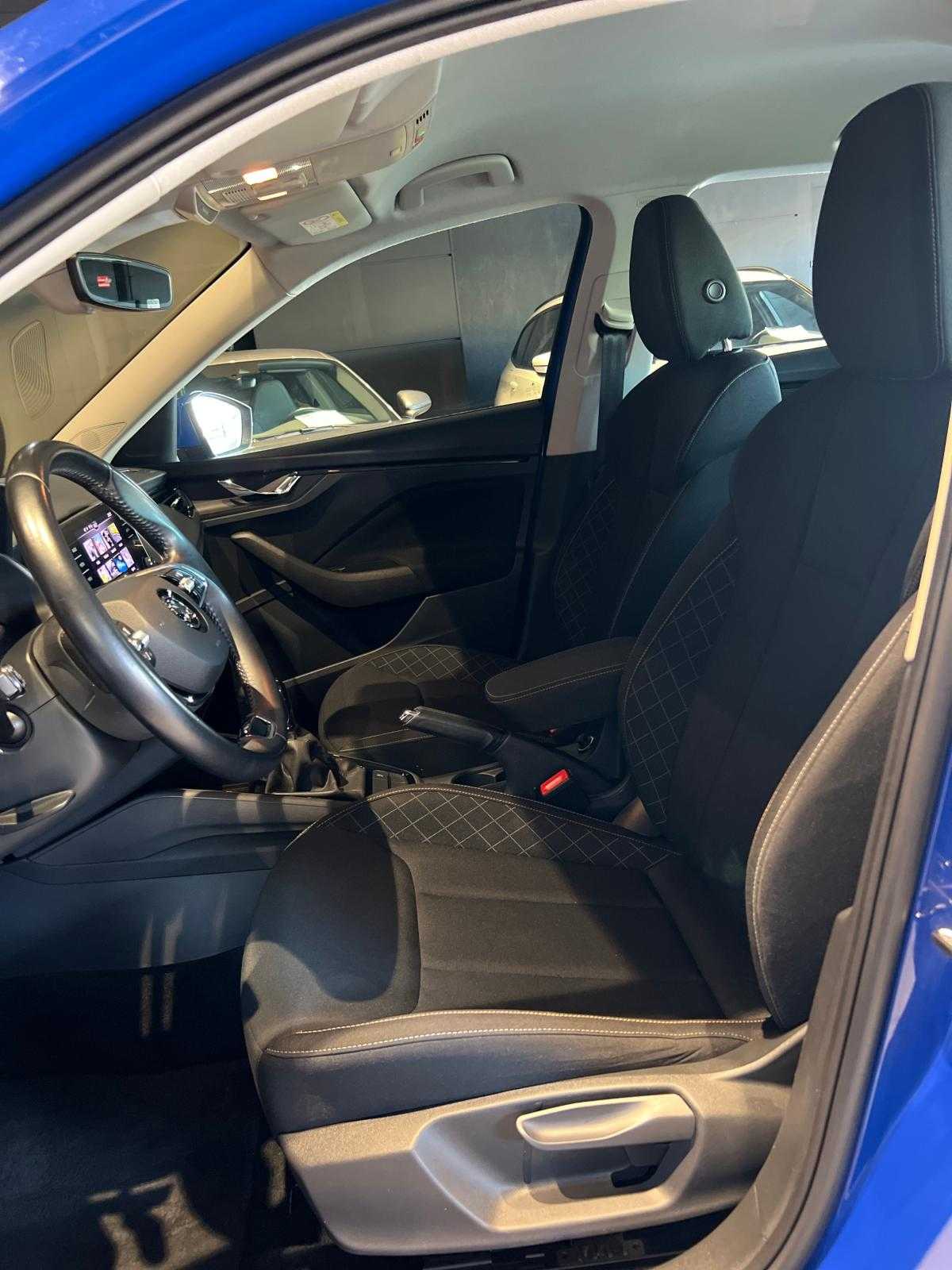 skoda-kamiq-2023-gasolina-999cc