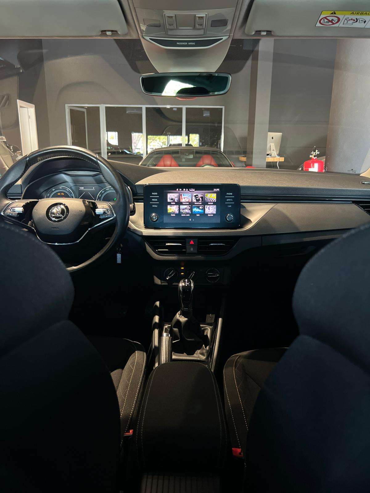skoda-kamiq-2023-gasolina-999cc