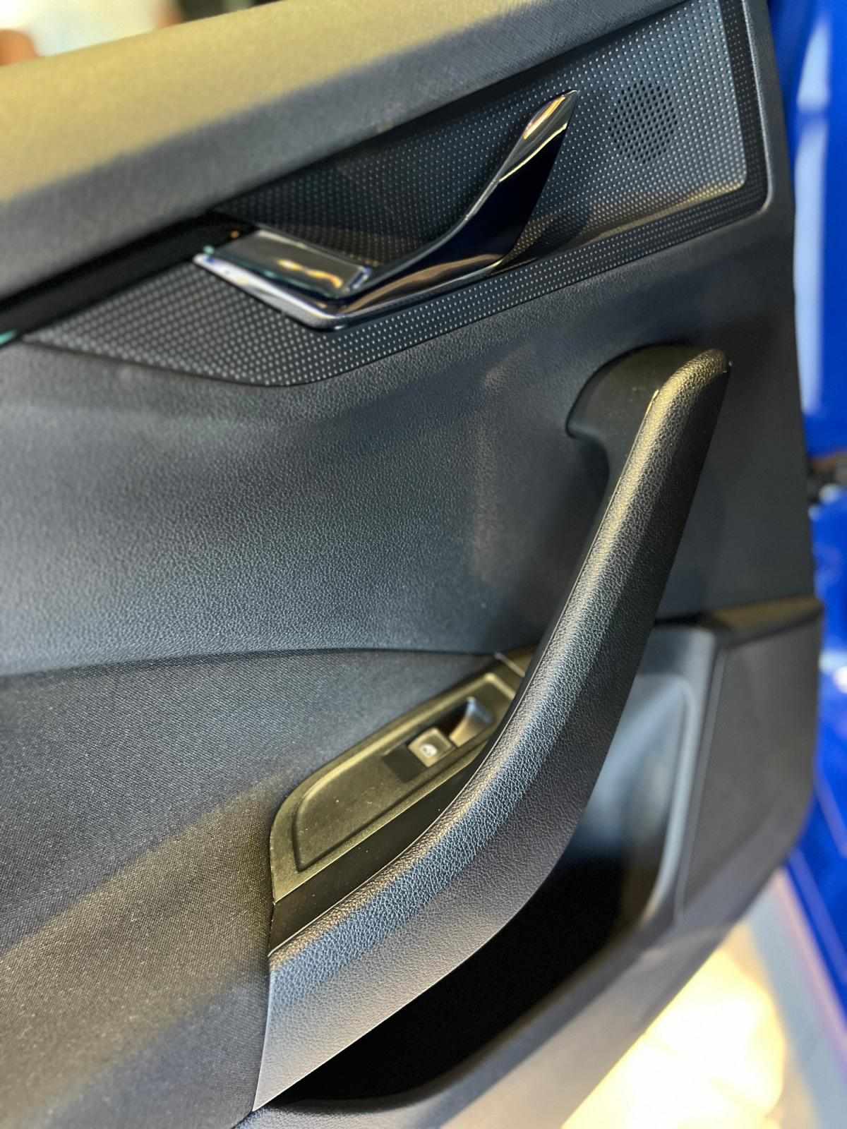 skoda-kamiq-2023-gasolina-999cc