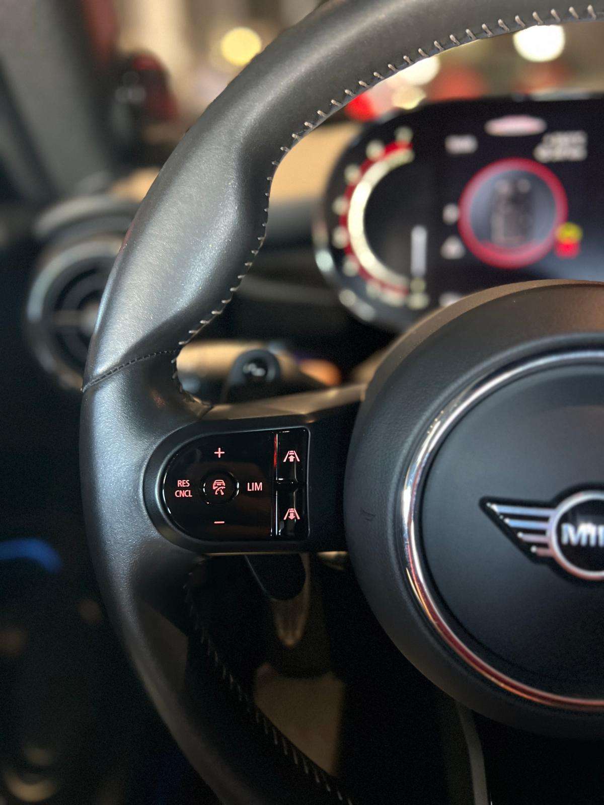 mini-cabrio-2023-gasolina-1998cc