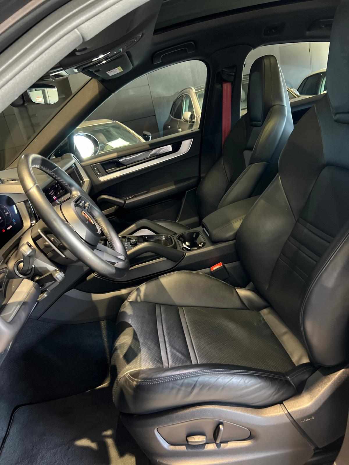 porsche-cayenne-2024-hibrido-a-gasolina-2995cc