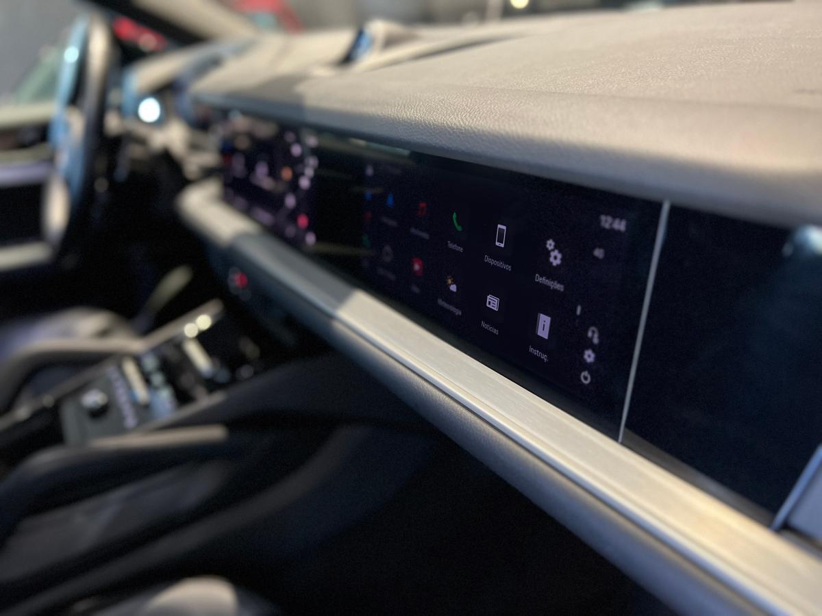 porsche-cayenne-2024-hibrido-a-gasolina-2995cc