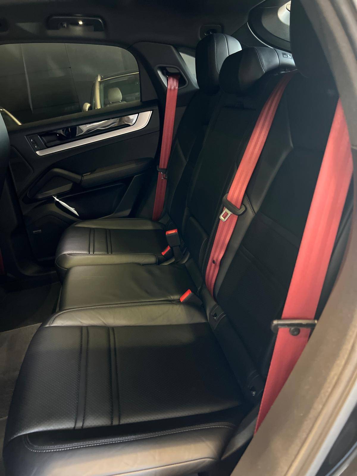 porsche-cayenne-2024-hibrido-a-gasolina-2995cc