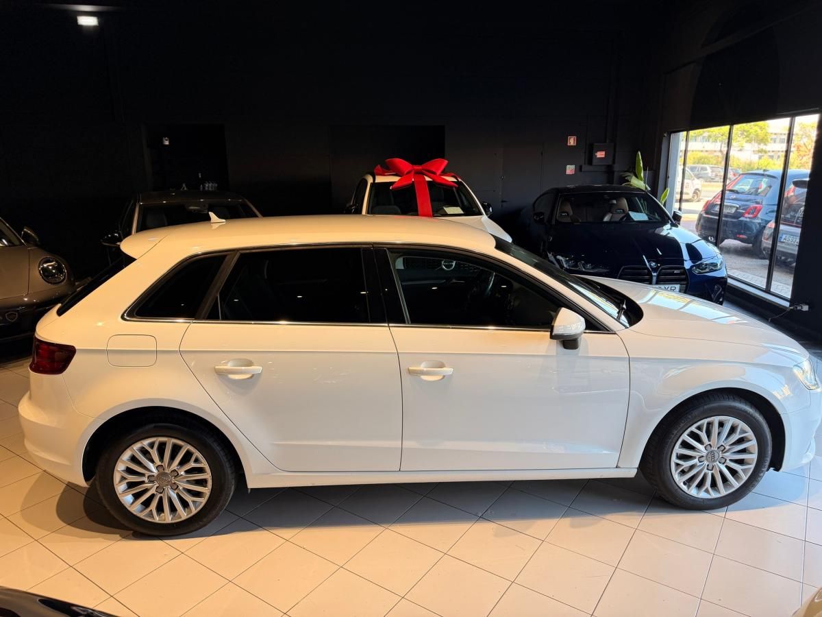 audi-a3-sportback-2016-diesel-1598cc