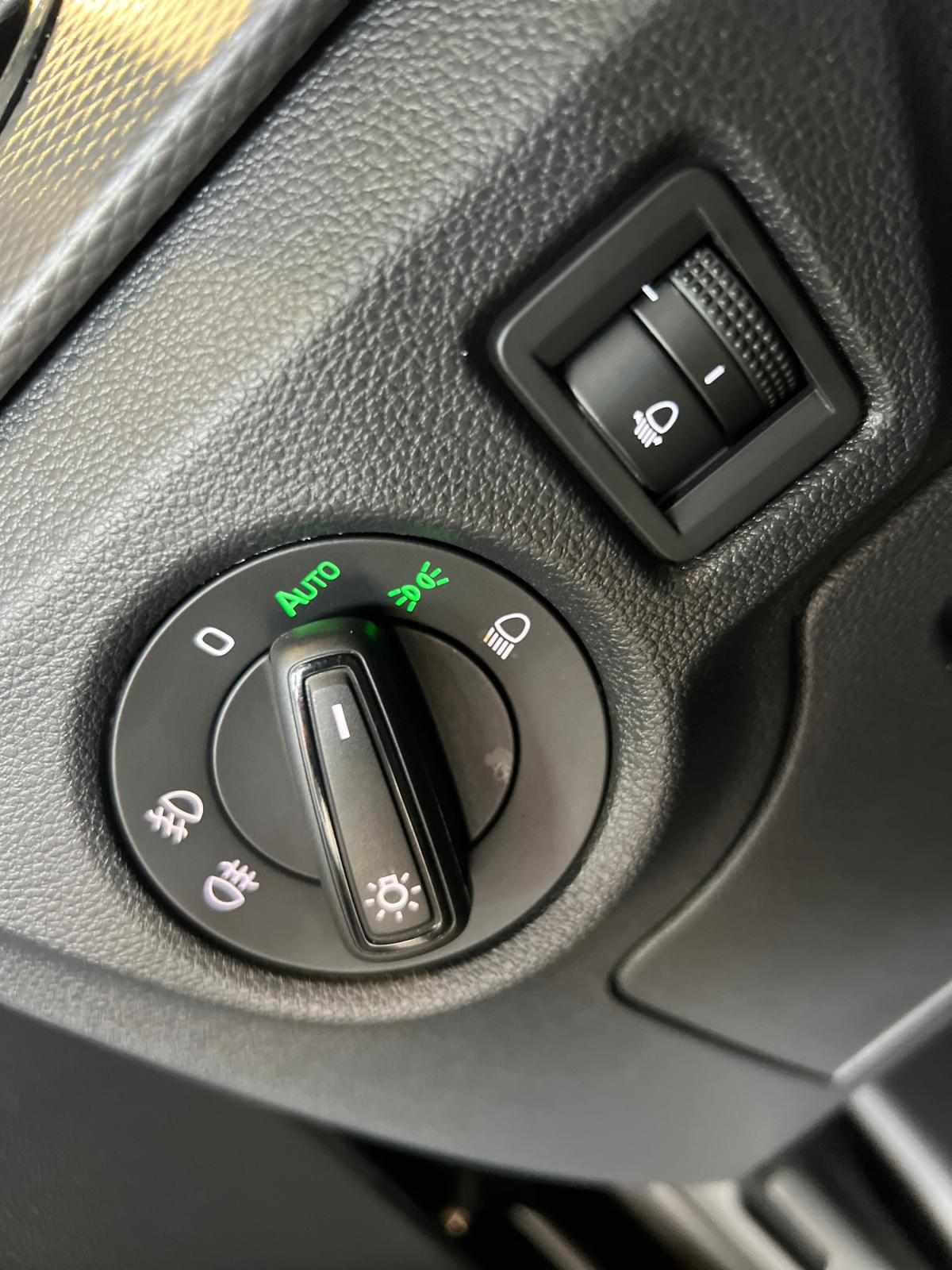 skoda-scala-2021-gasolina-999cc