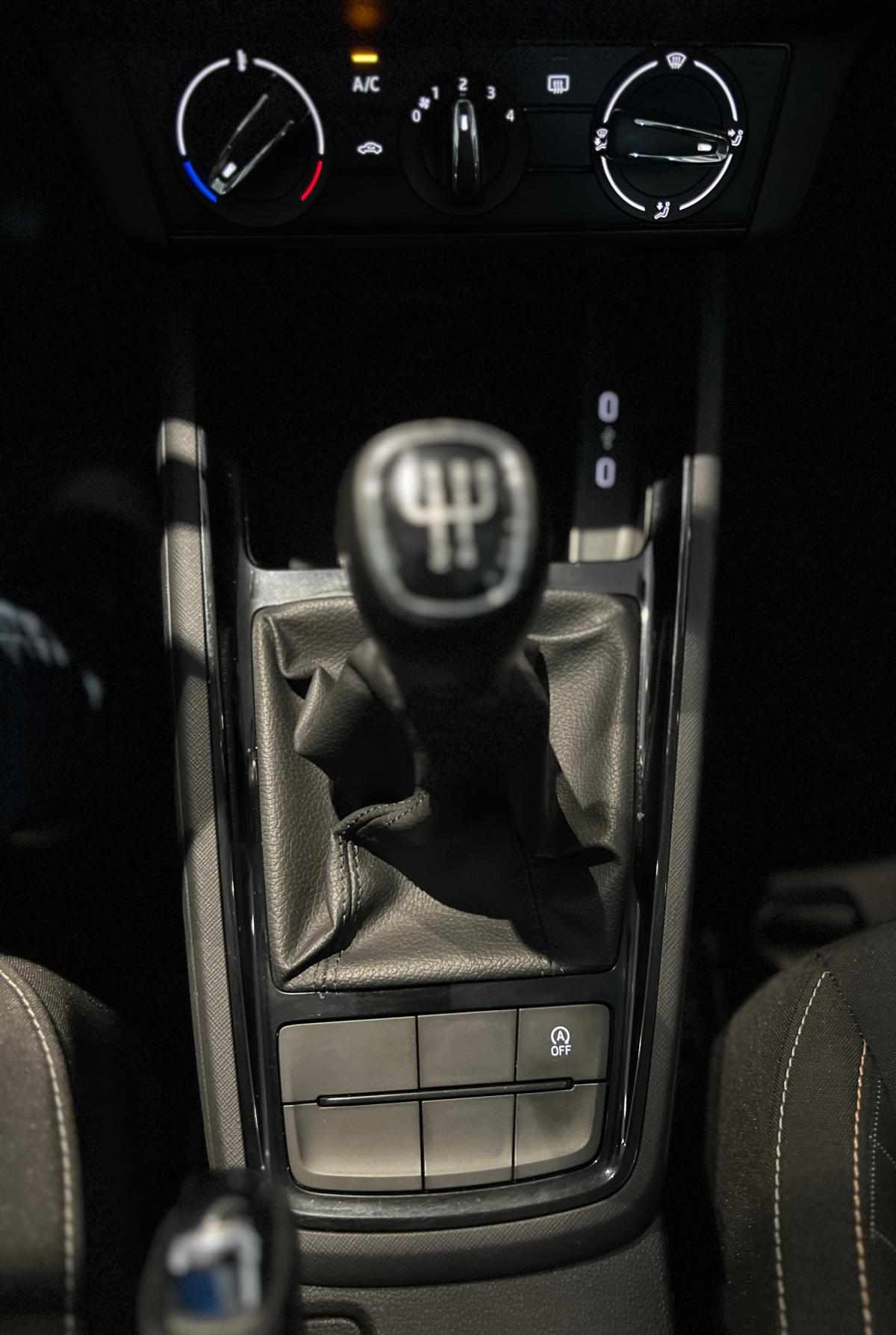 skoda-scala-2021-gasolina-999cc