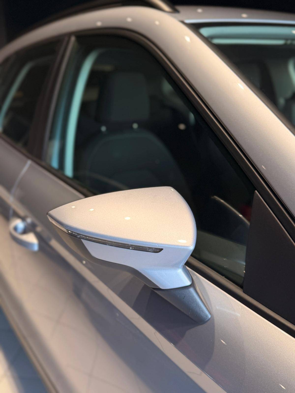 seat-arona-2024-gasolina-999cc