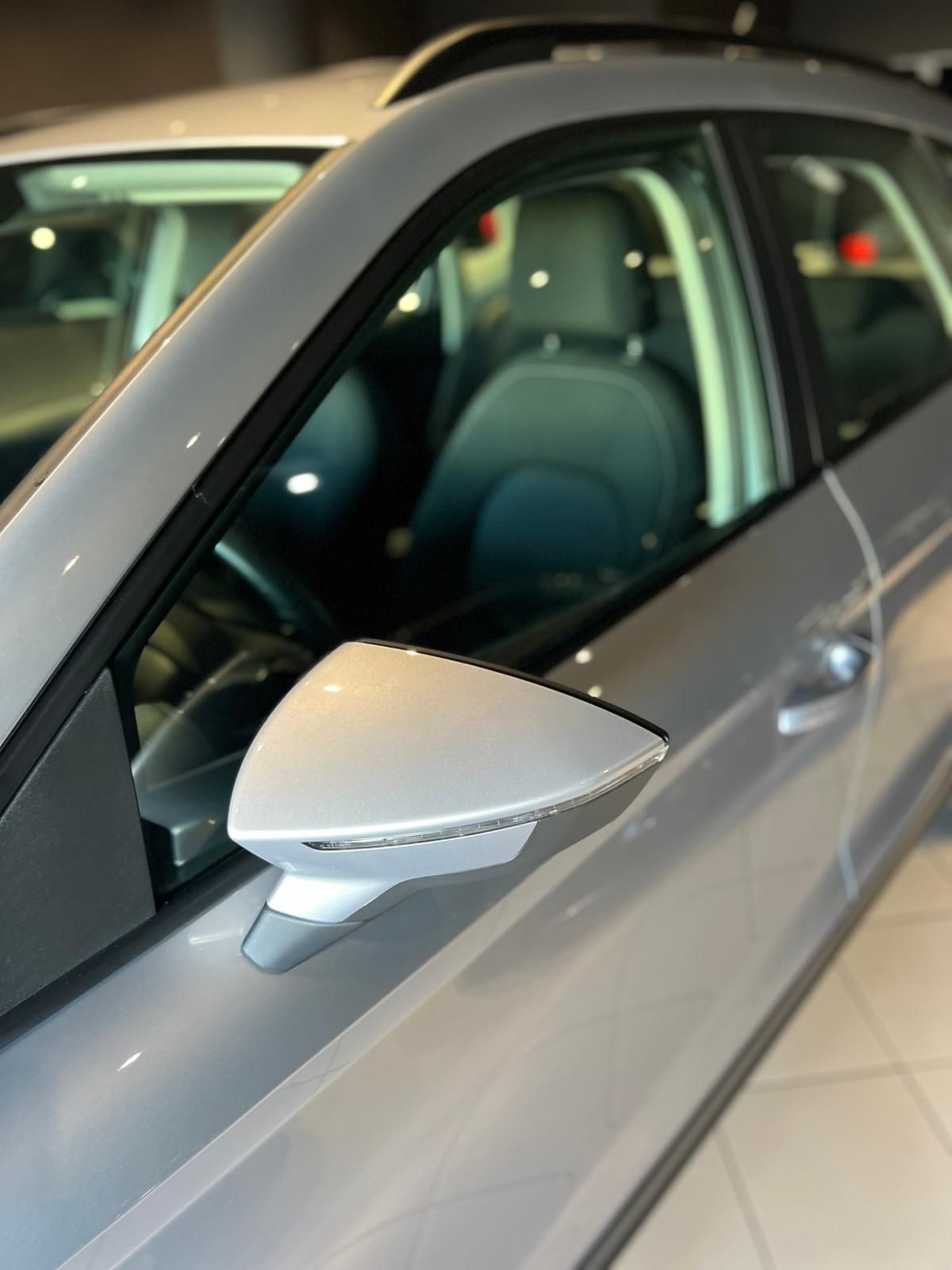 seat-arona-2024-gasolina-999cc