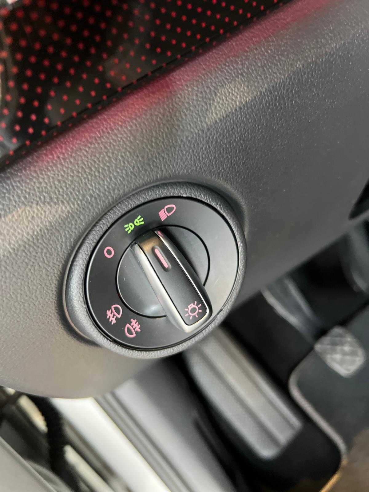volkswagen-up-2022-gasolina-999cc