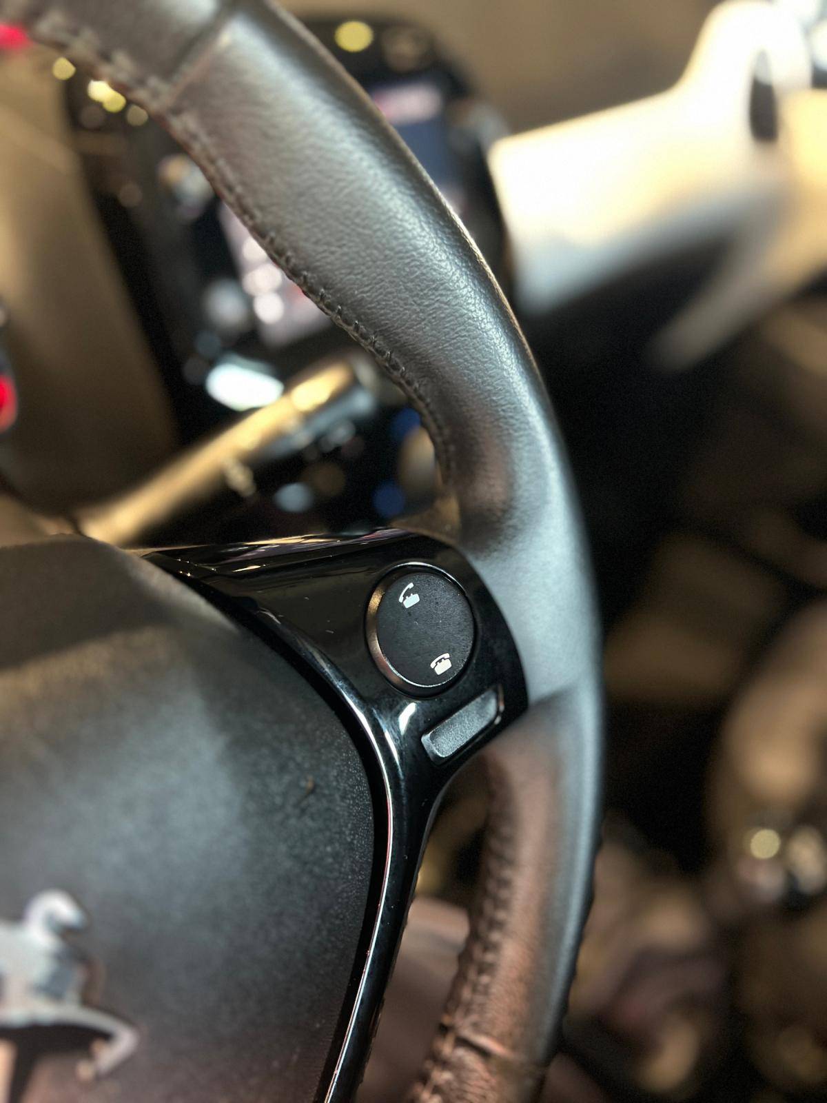peugeot-108-2018-gasolina-998cc