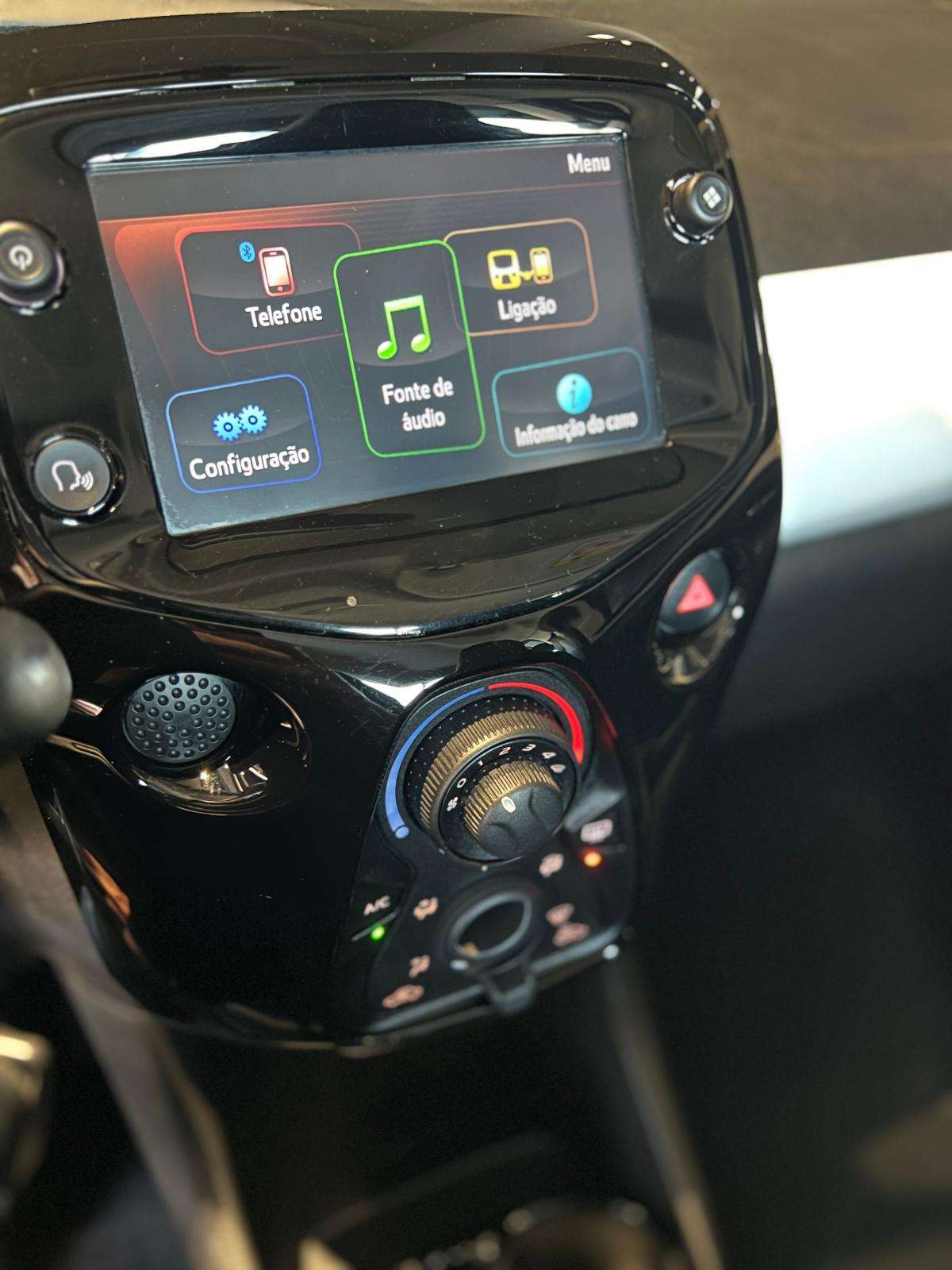 peugeot-108-2018-gasolina-998cc