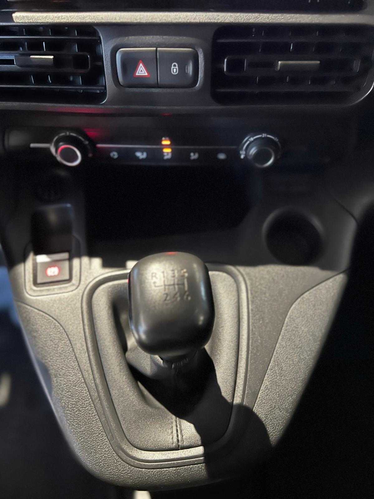citroen-berlingo-2022-diesel-1499cc