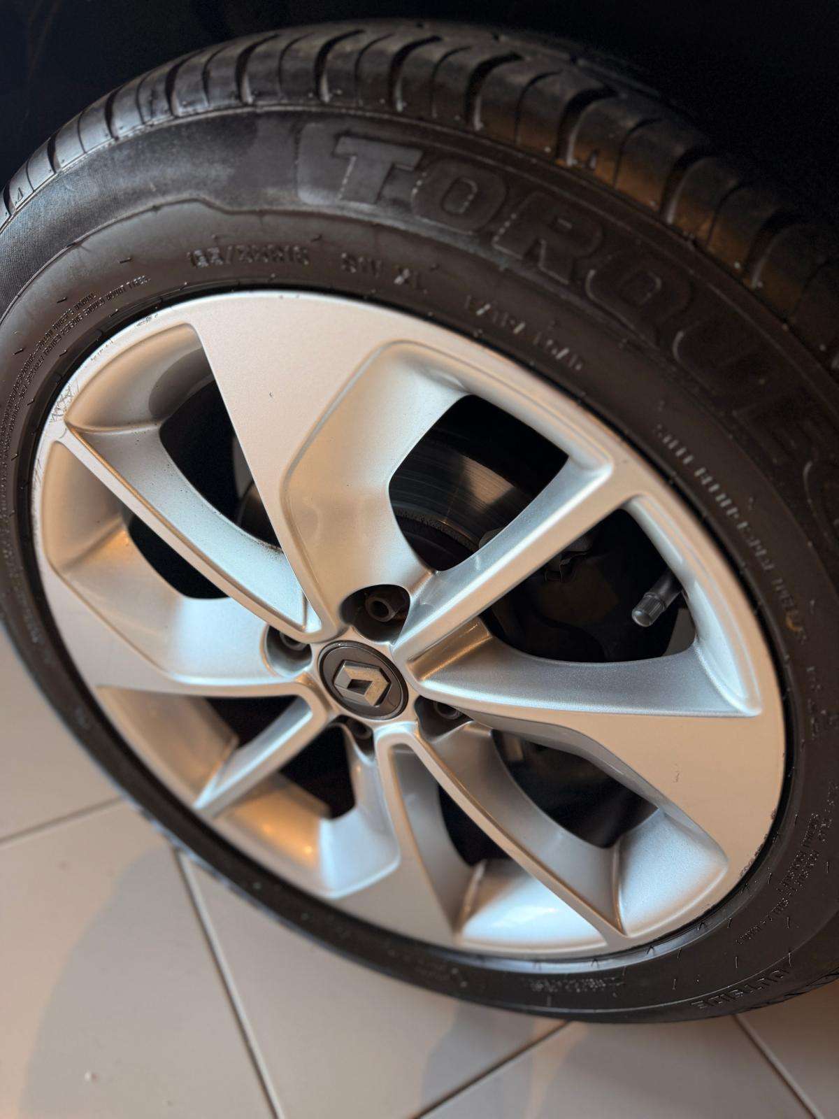 renault-clio-2016-gasolina-999cc