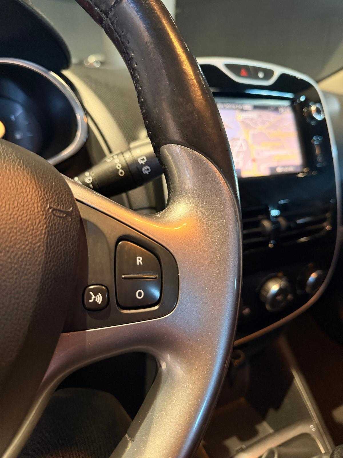 renault-clio-2016-gasolina-999cc