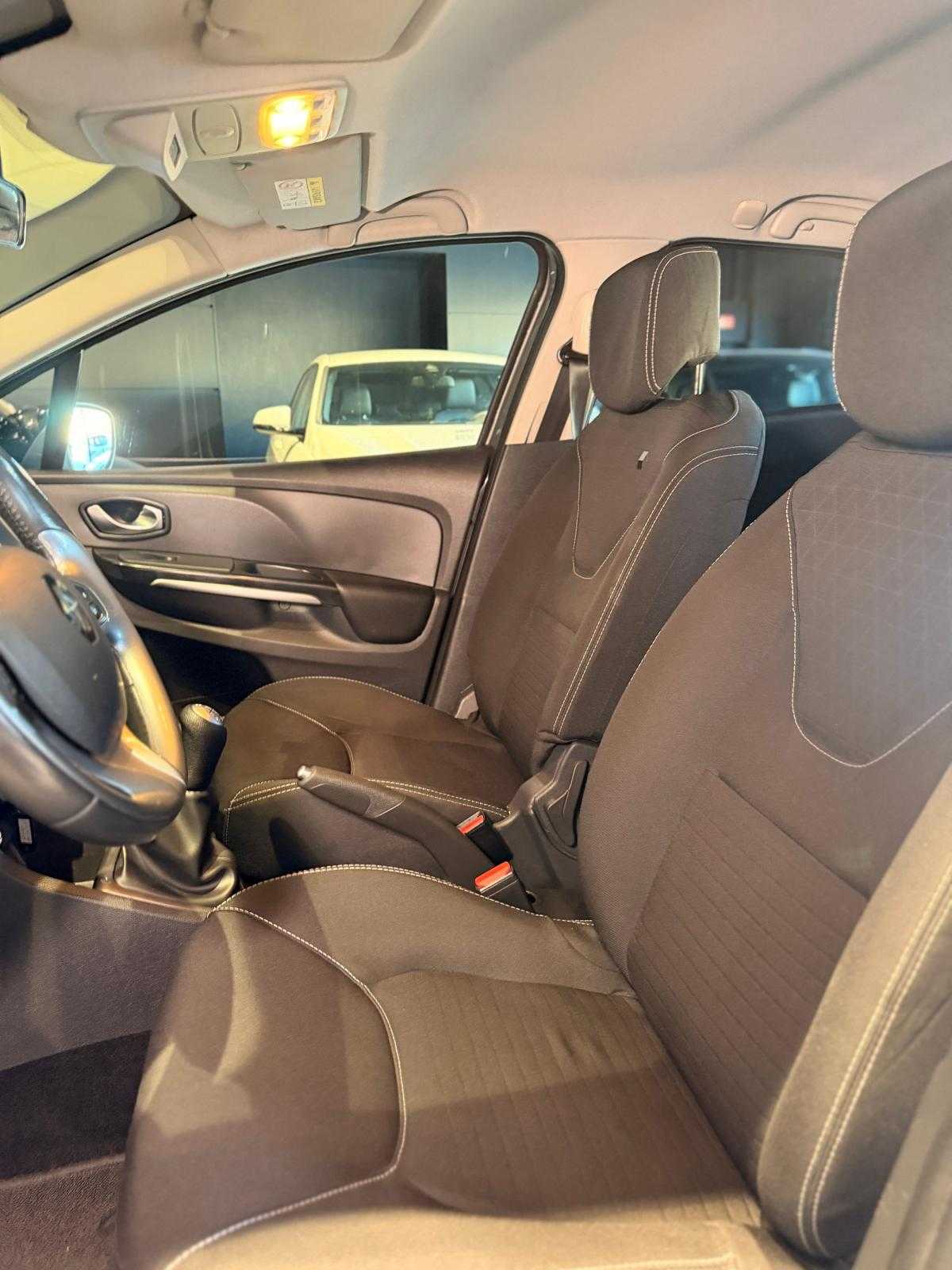 renault-clio-2016-gasolina-999cc