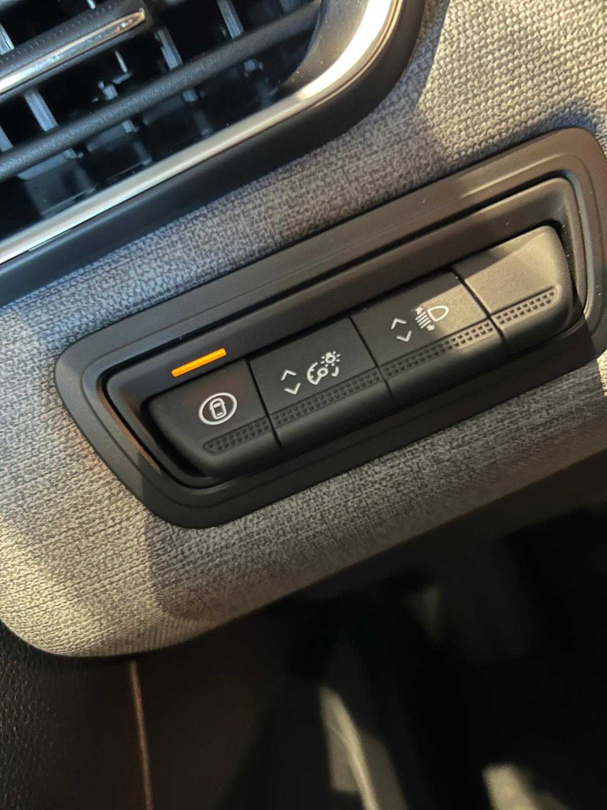 renault-clio-2024-gasolina-999cc
