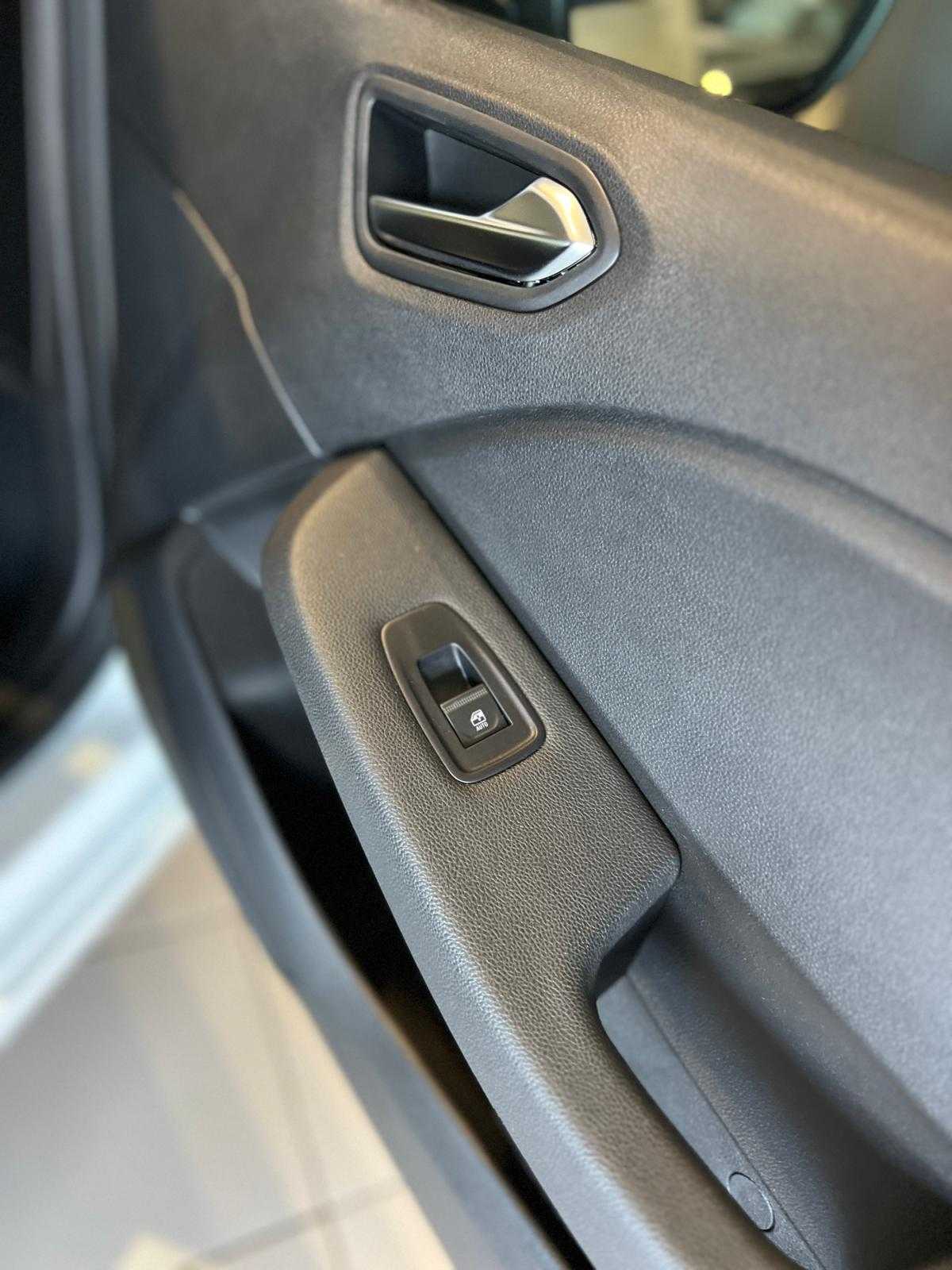 renault-clio-2024-gasolina-999cc