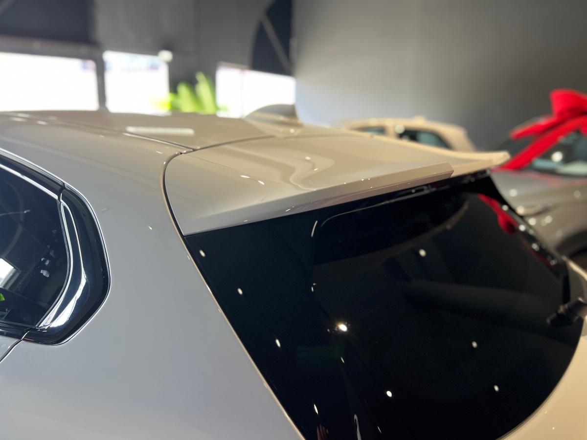 bmw-serie-1-2023-gasolina-1499cc