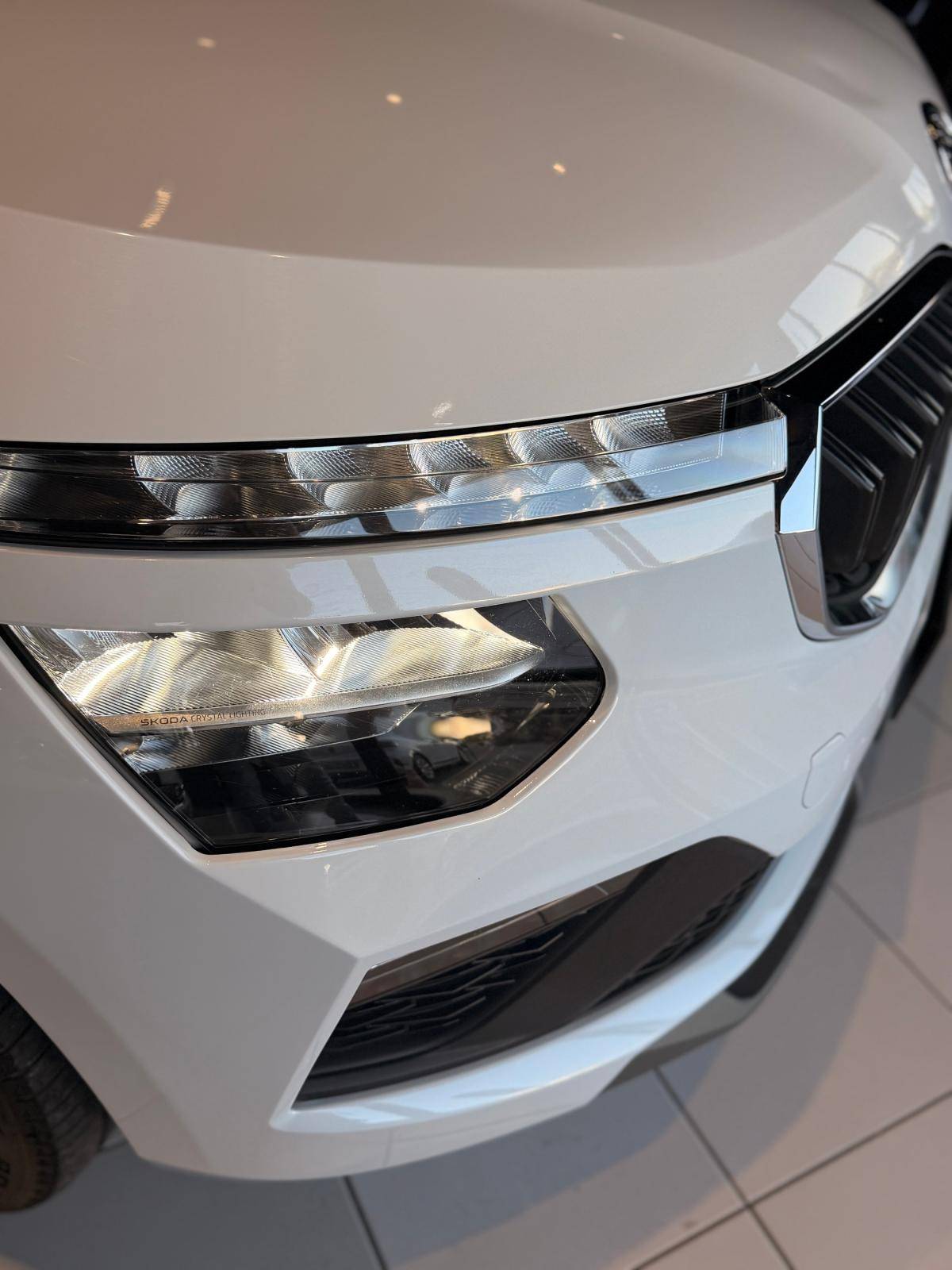 skoda-kamiq-2024-gasolina-999cc