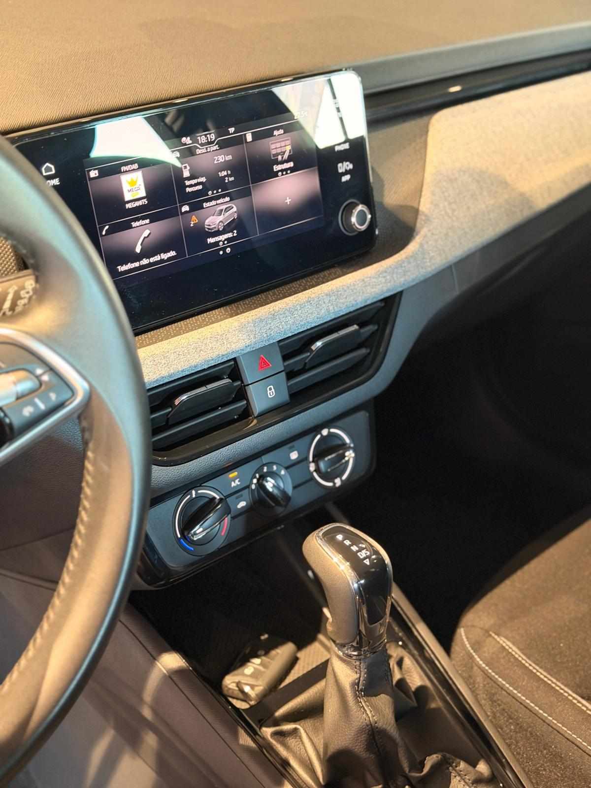 skoda-kamiq-2024-gasolina-999cc