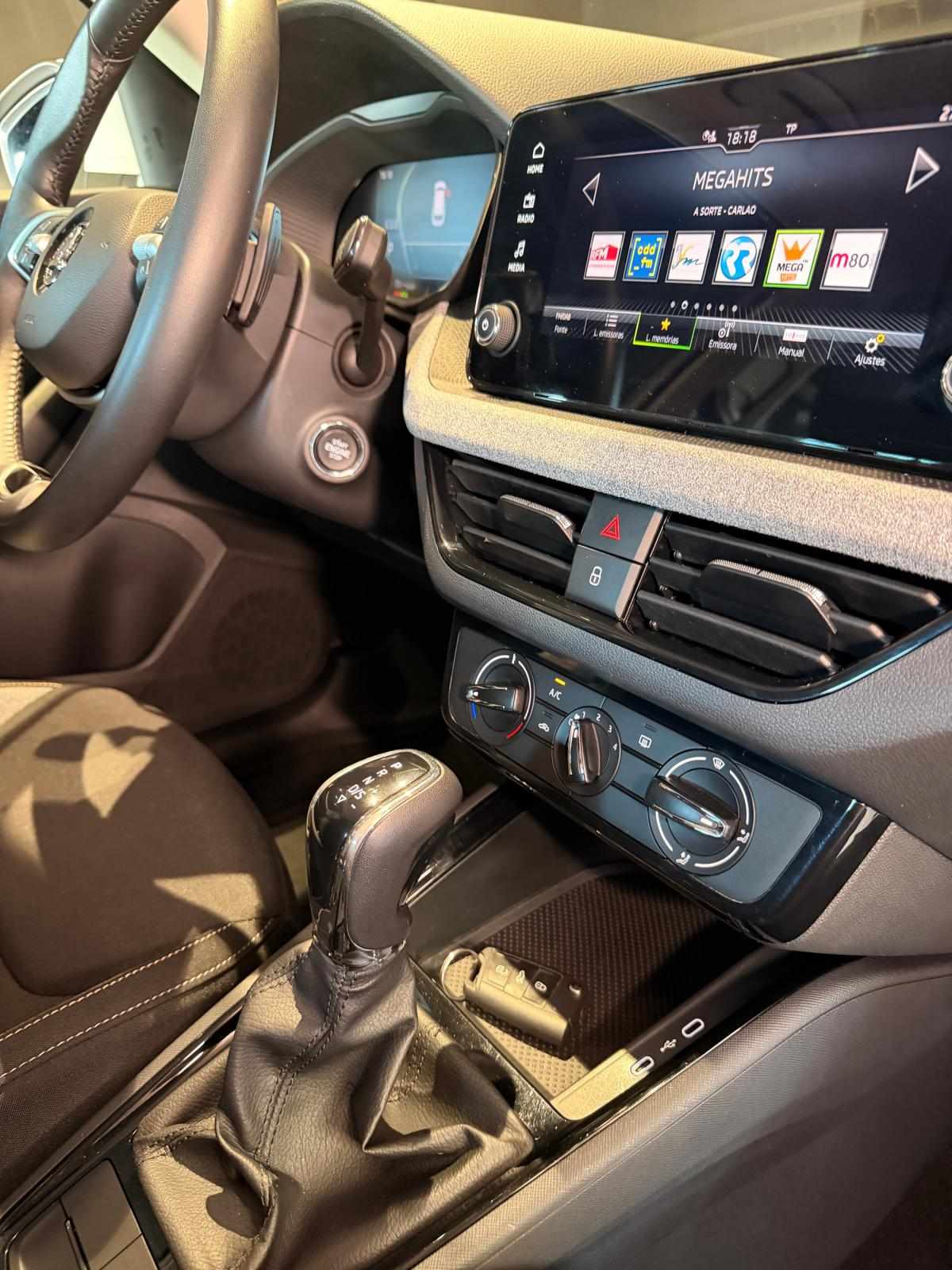 skoda-kamiq-2024-gasolina-999cc